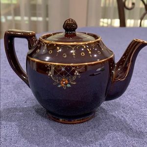 Vintage tea pot